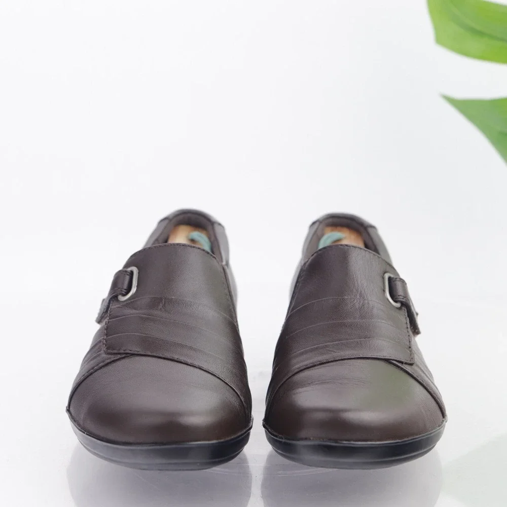 Clarks Womens Everlay Luna Loafers Size 7.5 M Brown Leather Flats Comfort Shoes‎